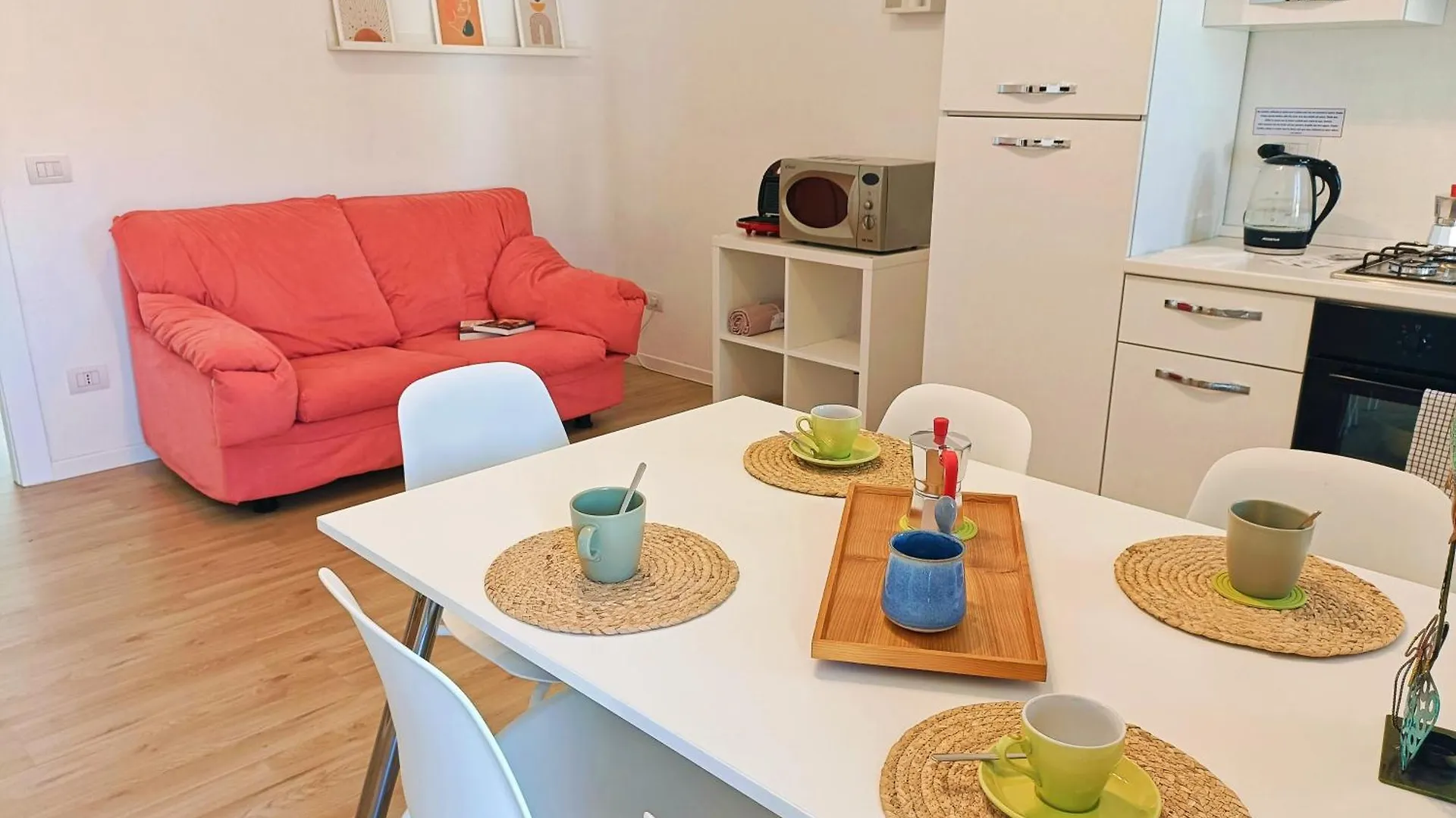 A Casa Di Heidi - Bollate, Vicino A Rho Fiera E Ospedale Galeazzi Apartment  Bollate