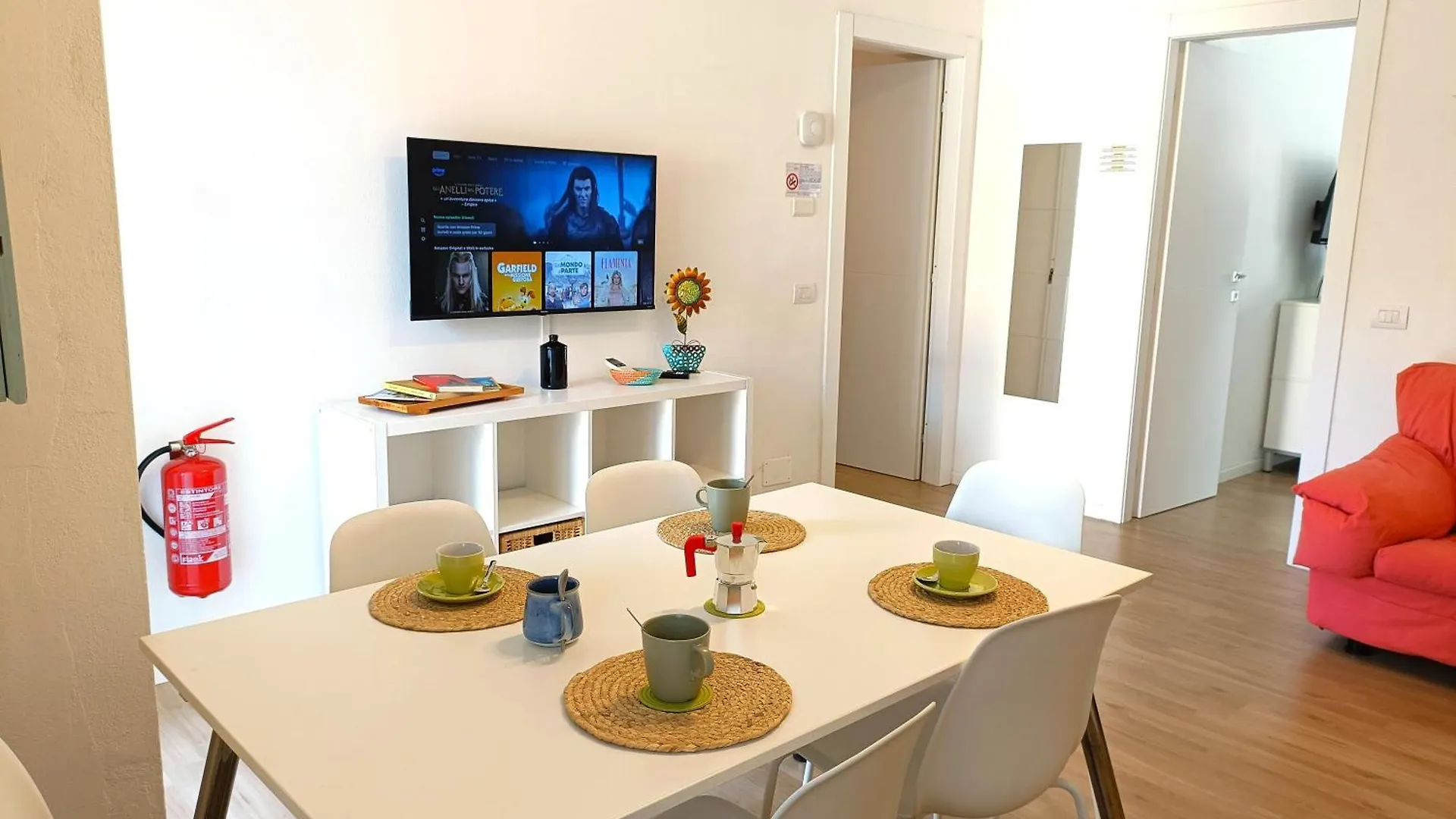 A Casa Di Heidi - Bollate, Vicino A Rho Fiera E Ospedale Galeazzi Apartment 0*, Bollate Italy